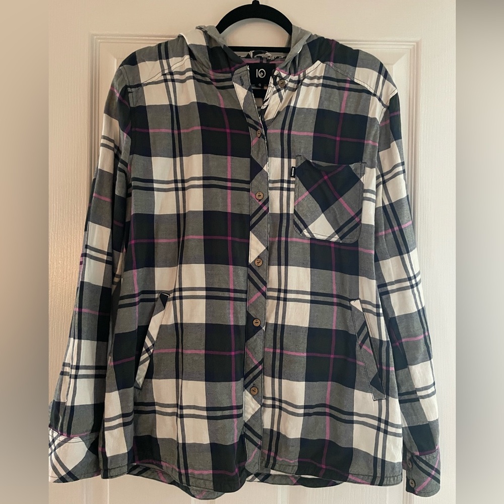 Tentree Womens flannel with hood Size Large